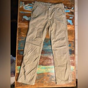 **Natural Fibers** Carhartt Men's Khaki
